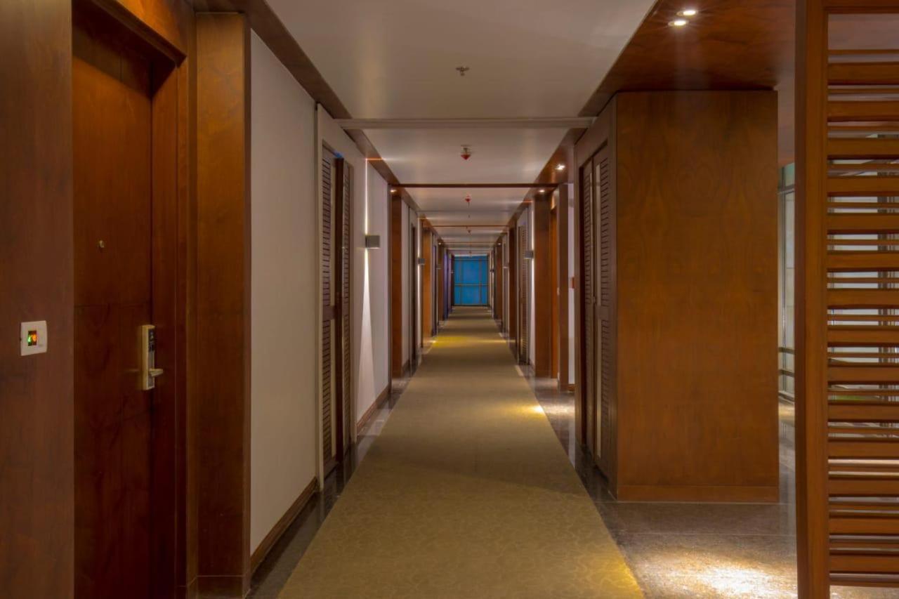 Zone By The Park Kolkata, Newtown Hotel Exterior photo