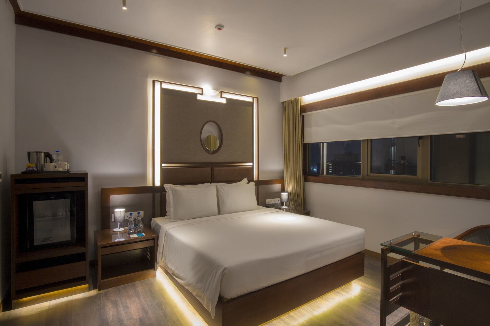 Zone By The Park Kolkata, Newtown Hotel Exterior photo